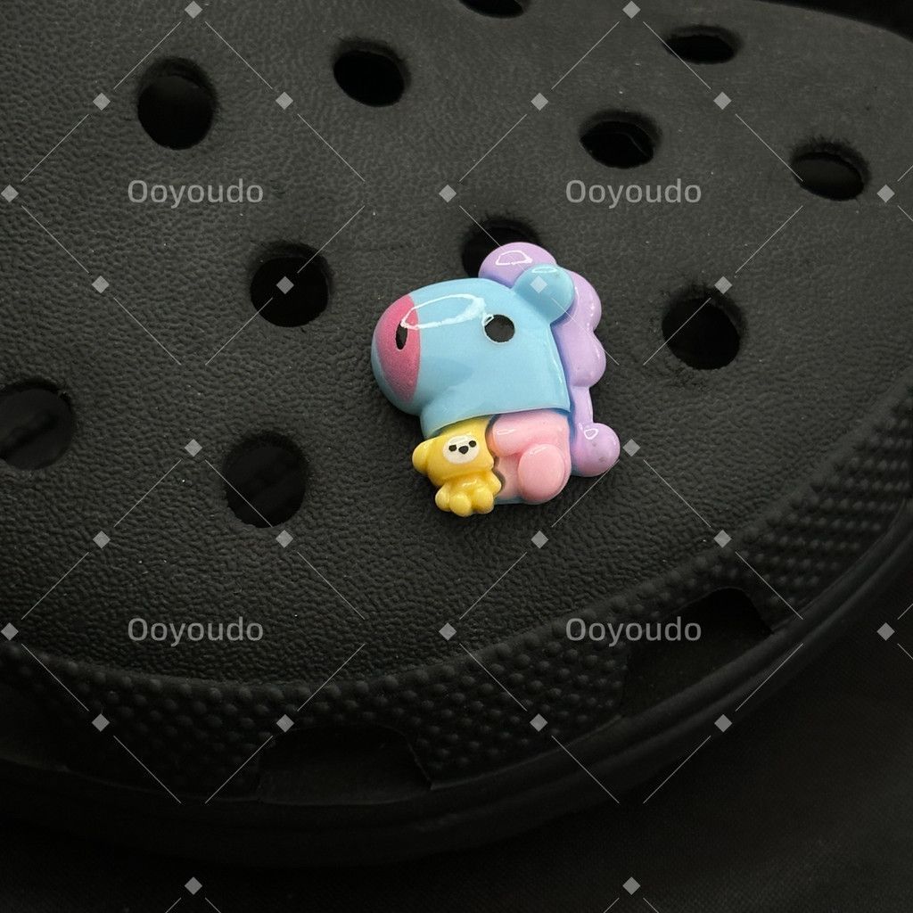 bt21 cartoon-style slip-on sho - огляд і ціна Decor Lighting Online