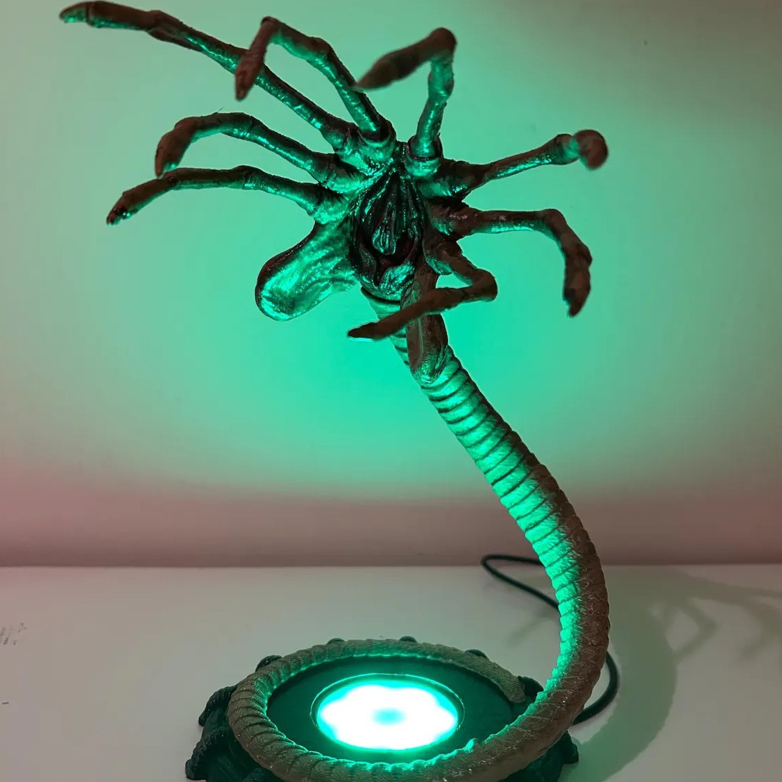 Alien Facehugger Lamp Nightlig - огляд і ціна Lighting Decor For Home